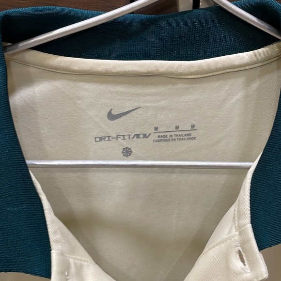 Nike Liverpool Jersey 2021/22 - Picture 2 of 7